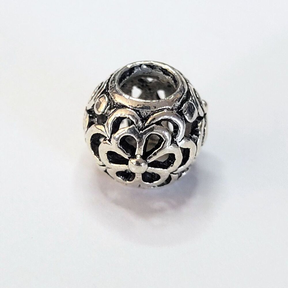 NWT For Pandora Charm Bracelets – Silver Color Openwork Flower Charm Slider